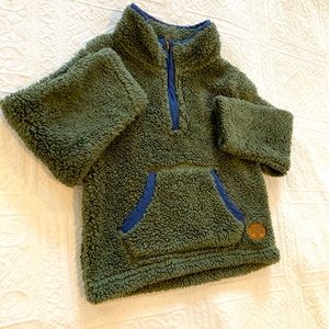 Bass Pro Shop comfy 2T half zip sweater